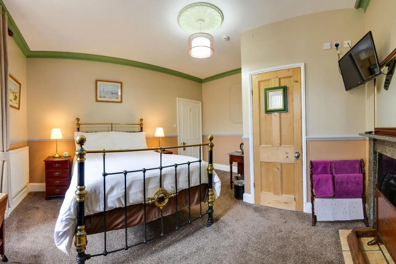 Pannett House Bed & Breakfast, Beautiful Victorian Residence Whitby 4*,
