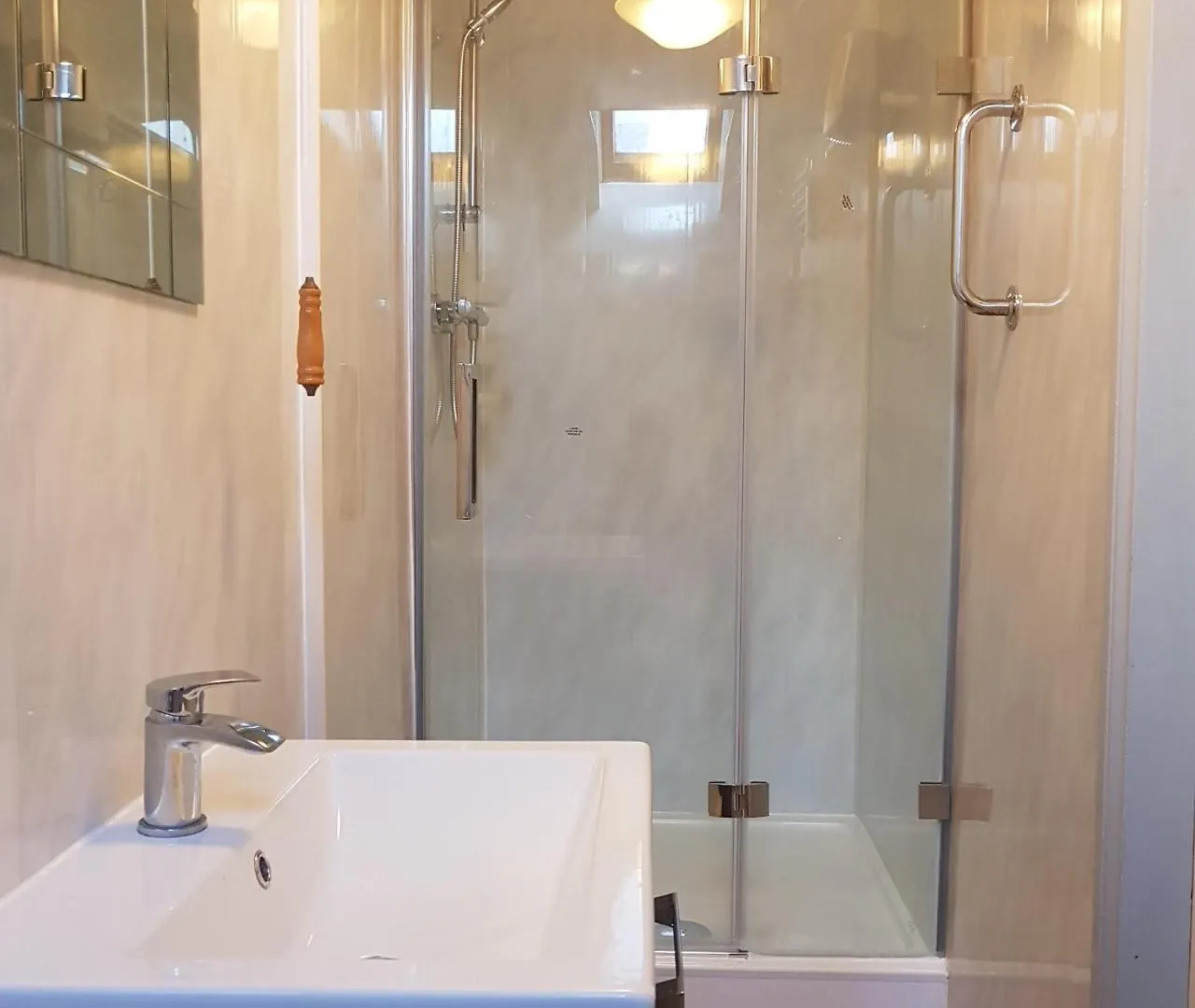 Pannett House Bed & Breakfast, Beautiful Victorian Residence Whitby