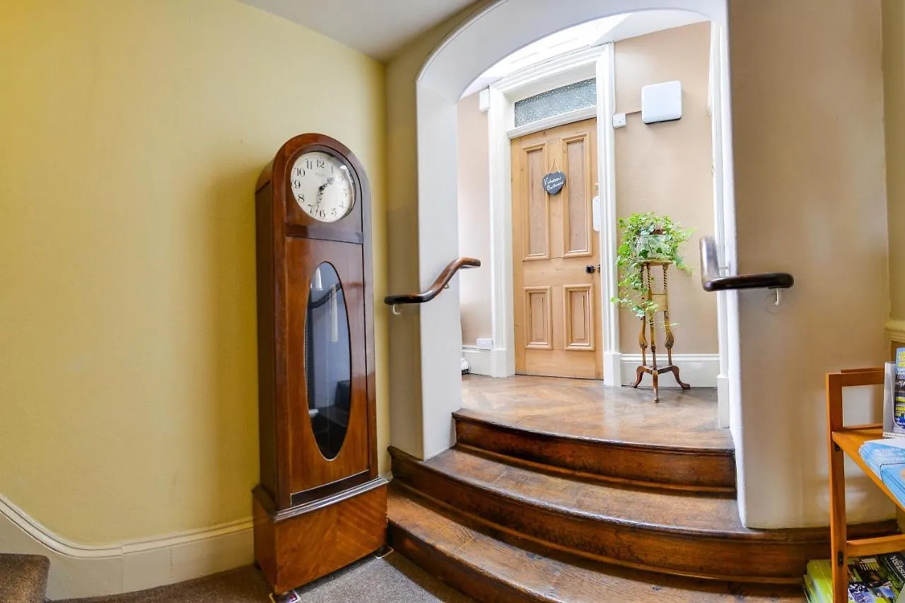 Pannett House Bed & Breakfast, Beautiful Victorian Residence 惠特比